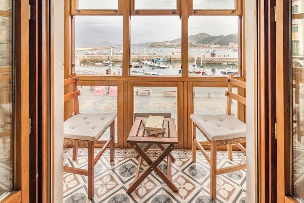 Ferienwohnung Sea Views In The Heart Of The Old Town Castro Urdiales Exterior foto