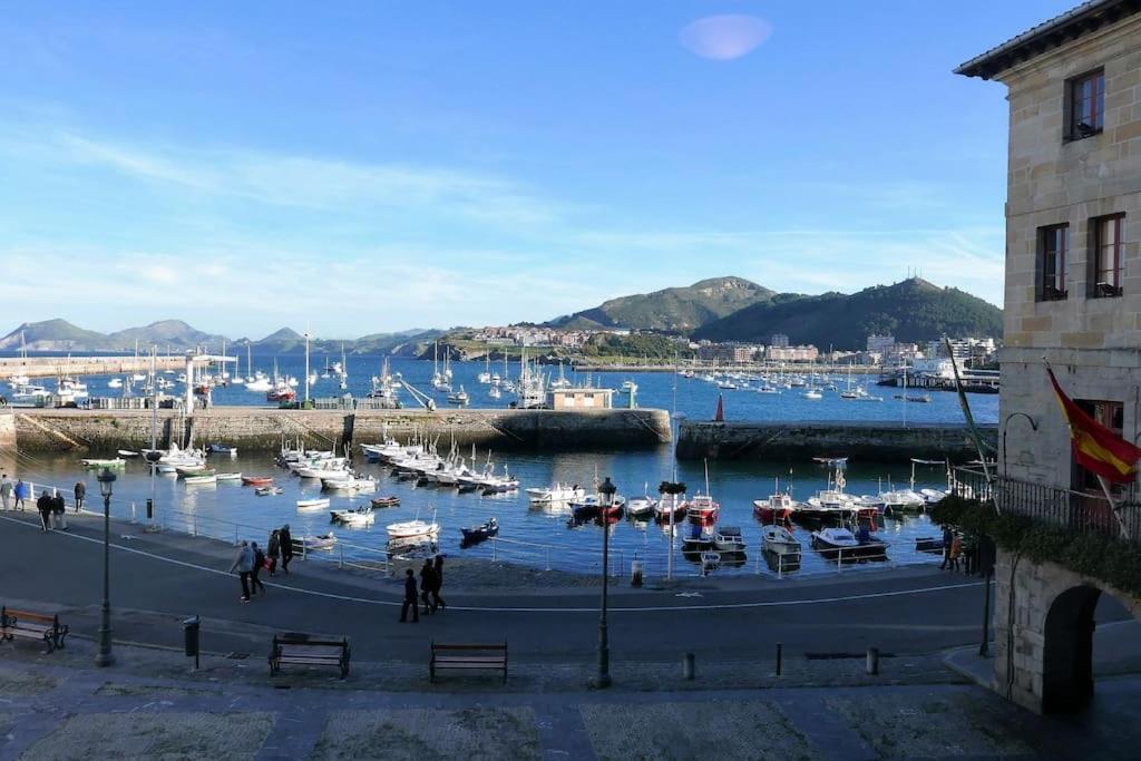 Ferienwohnung Sea Views In The Heart Of The Old Town Castro Urdiales Exterior foto