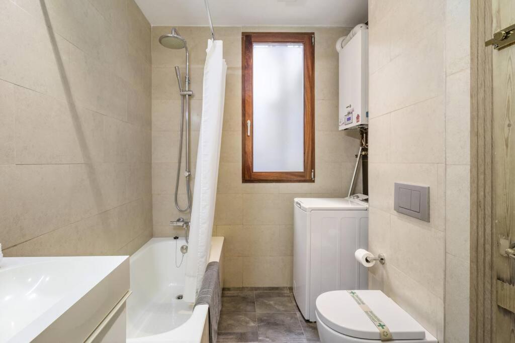 Ferienwohnung Sea Views In The Heart Of The Old Town Castro Urdiales Exterior foto